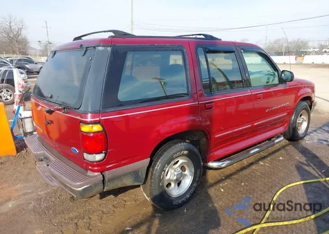 1996 Ford Explorer z USA, uszkodzony, nr VIN 1FMDU34XXTUA79409